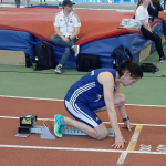 Agnes beim Start zum erfolgreichen 200m – Lauf